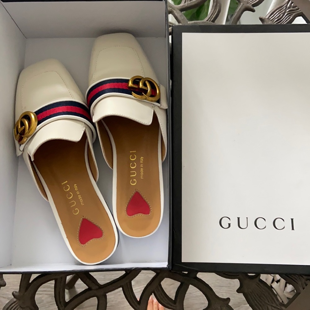 Gucci Leather Mules